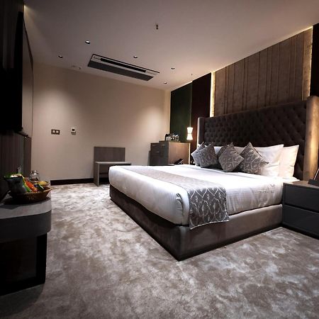 Morvee Hotels Durgapur Екстериор снимка