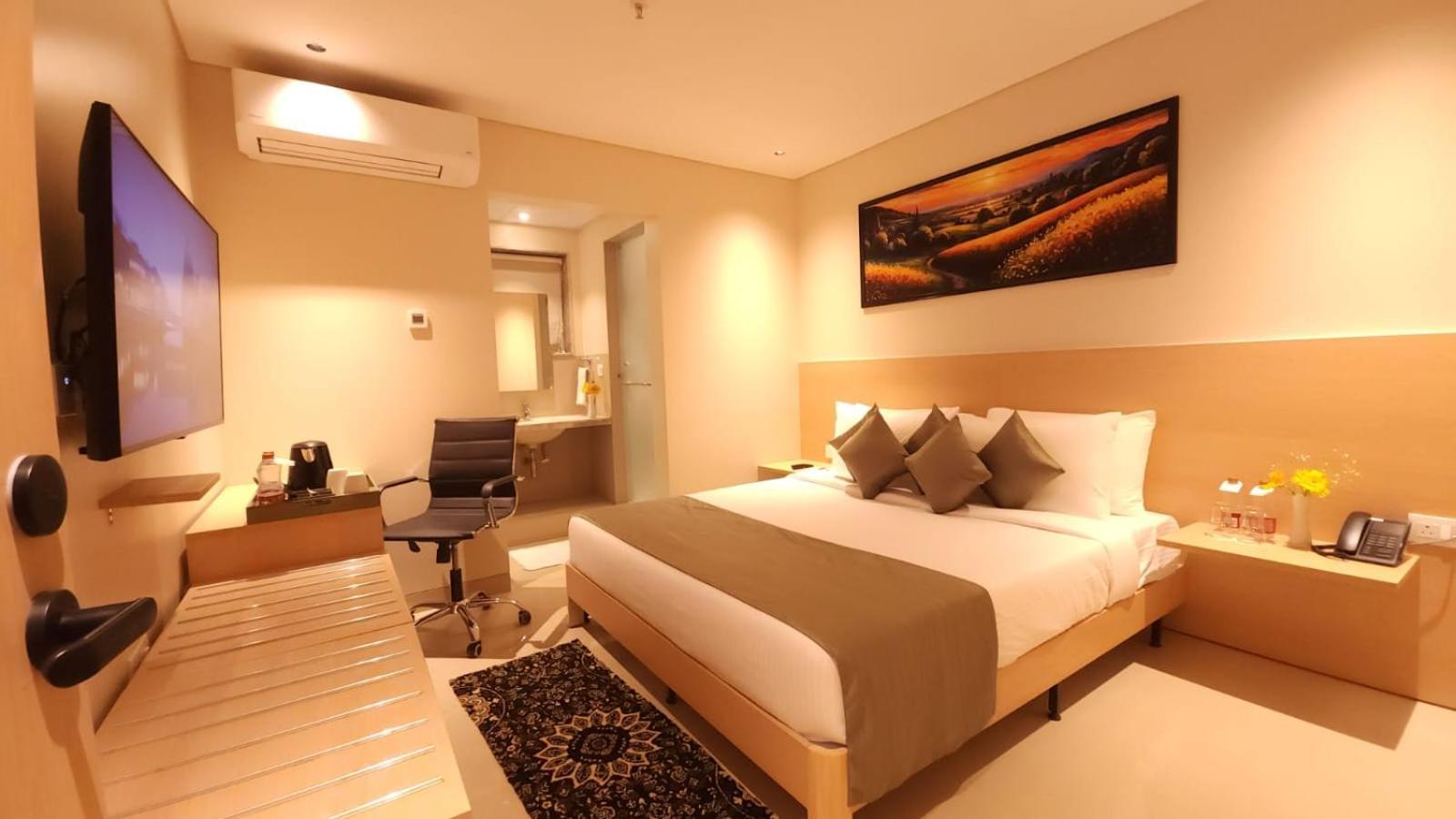 Morvee Hotels Durgapur Екстериор снимка