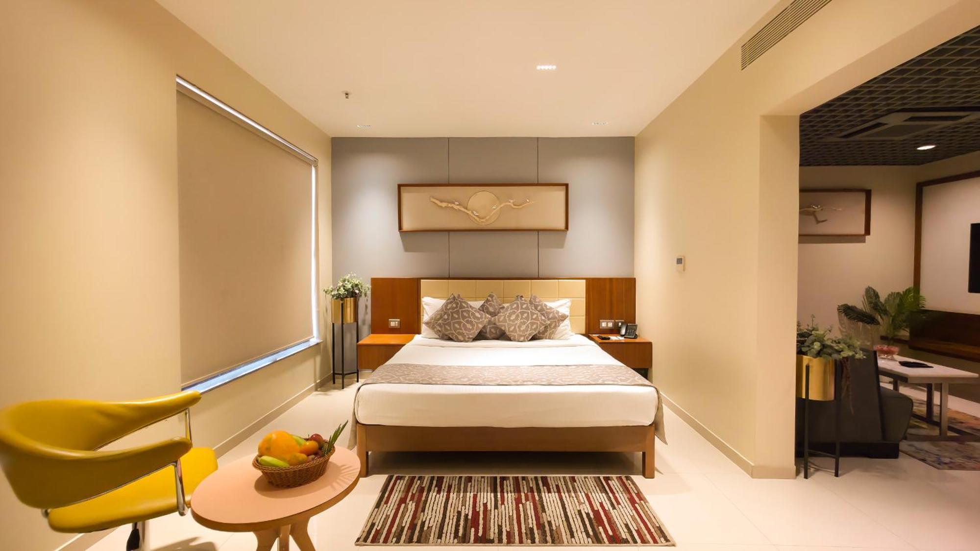 Morvee Hotels Durgapur Екстериор снимка