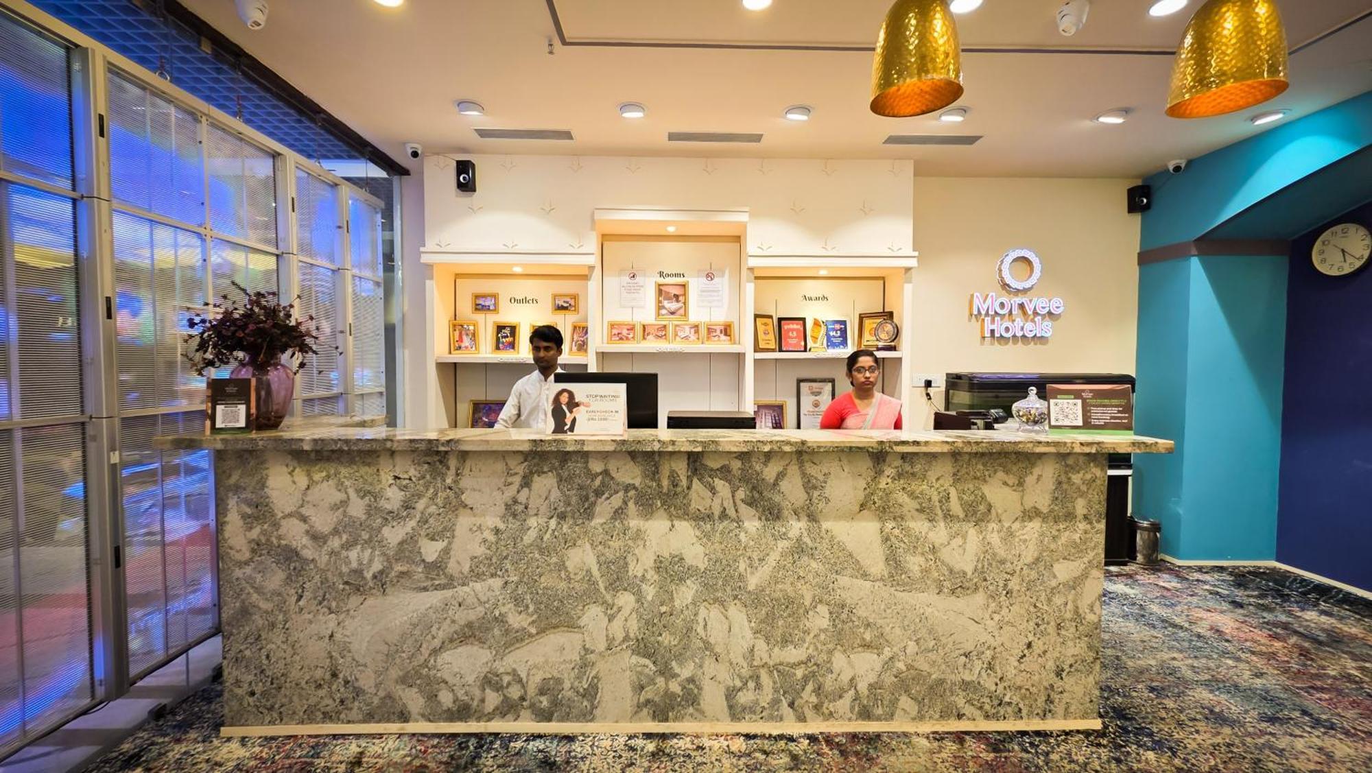 Morvee Hotels Durgapur Екстериор снимка
