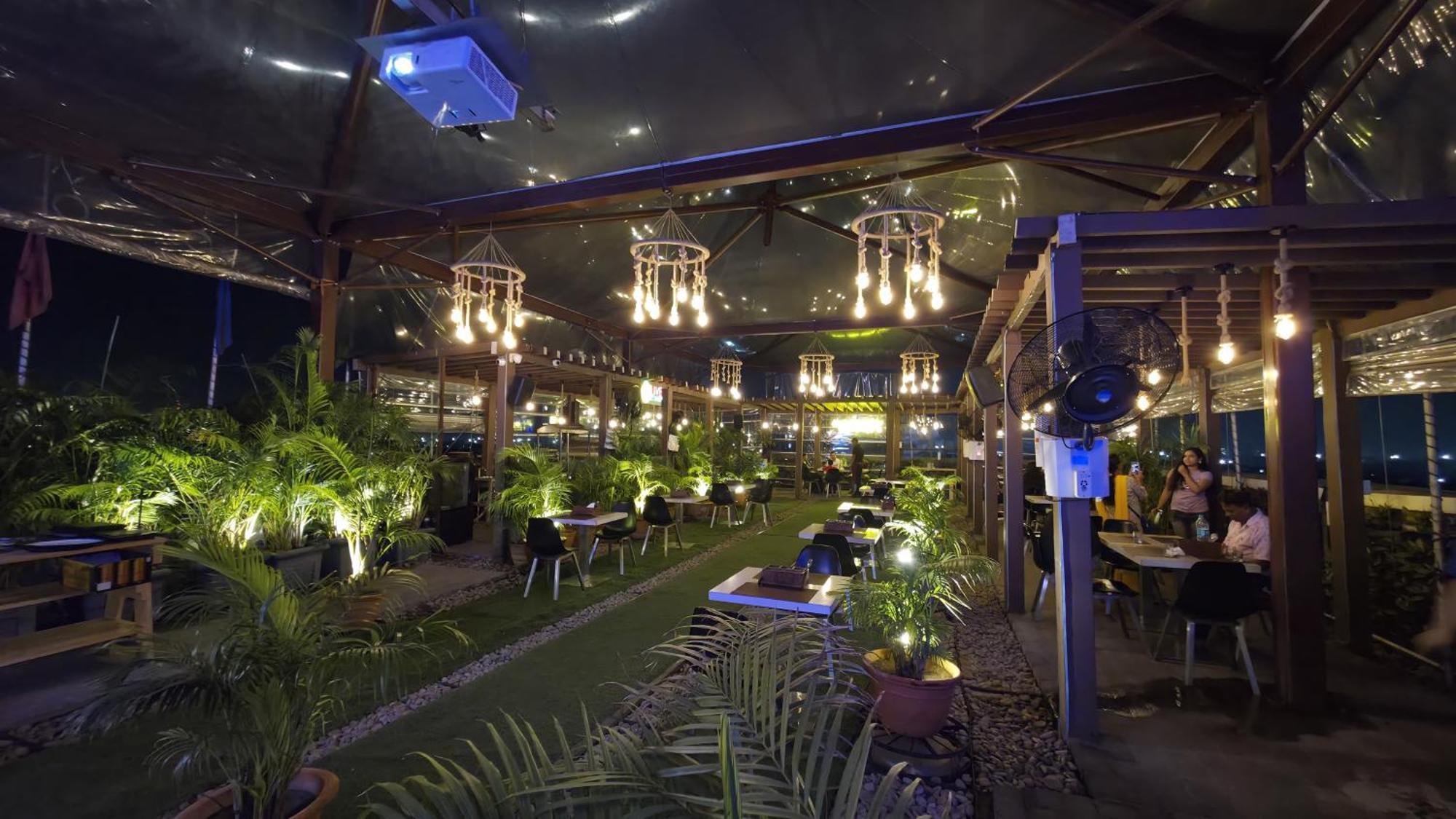 Morvee Hotels Durgapur Екстериор снимка