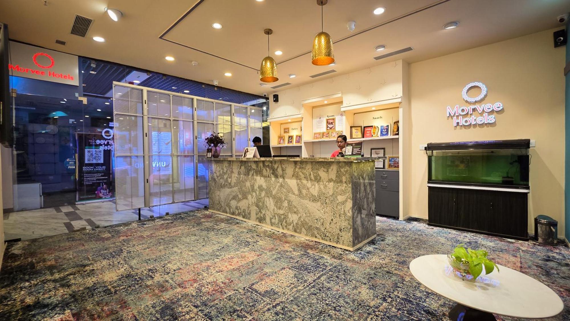 Morvee Hotels Durgapur Екстериор снимка