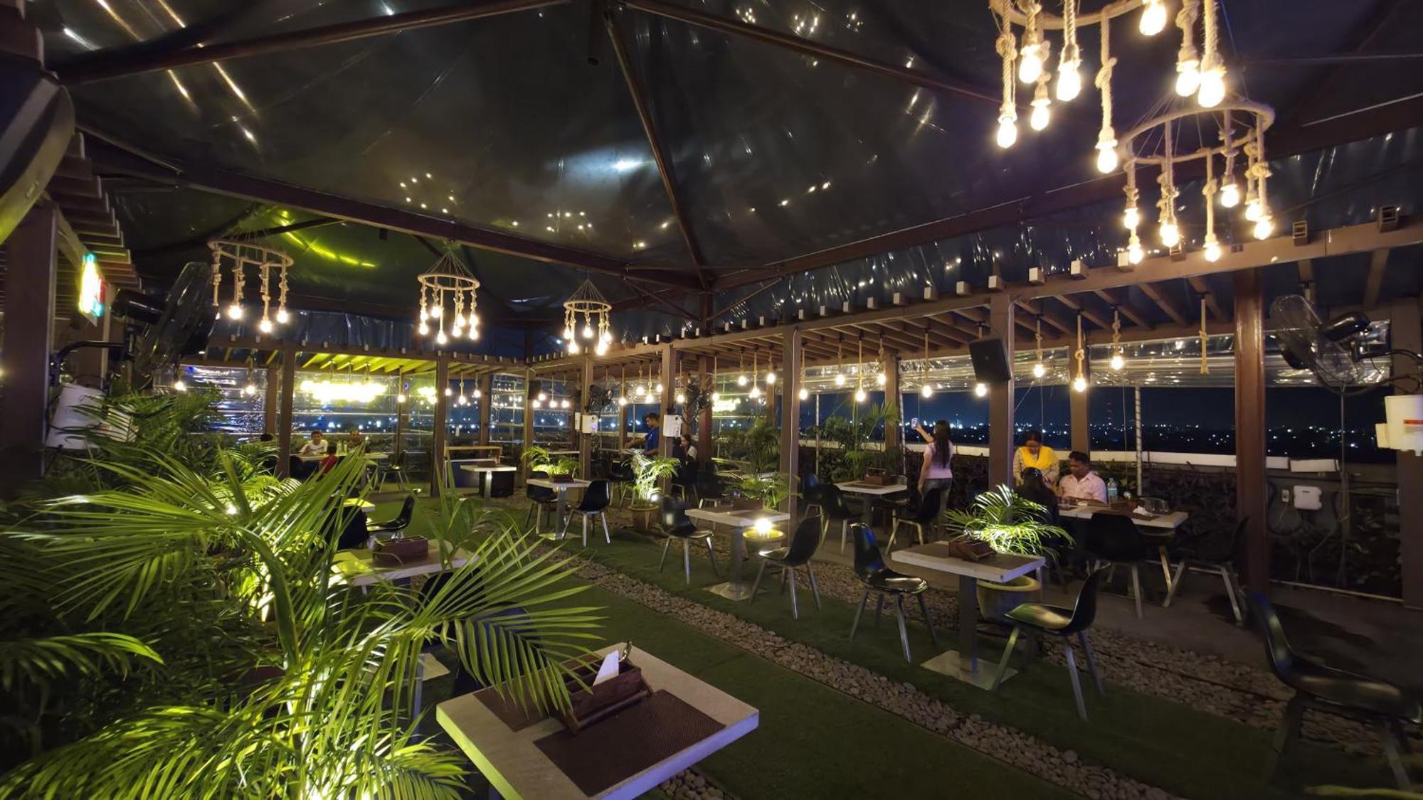 Morvee Hotels Durgapur Екстериор снимка