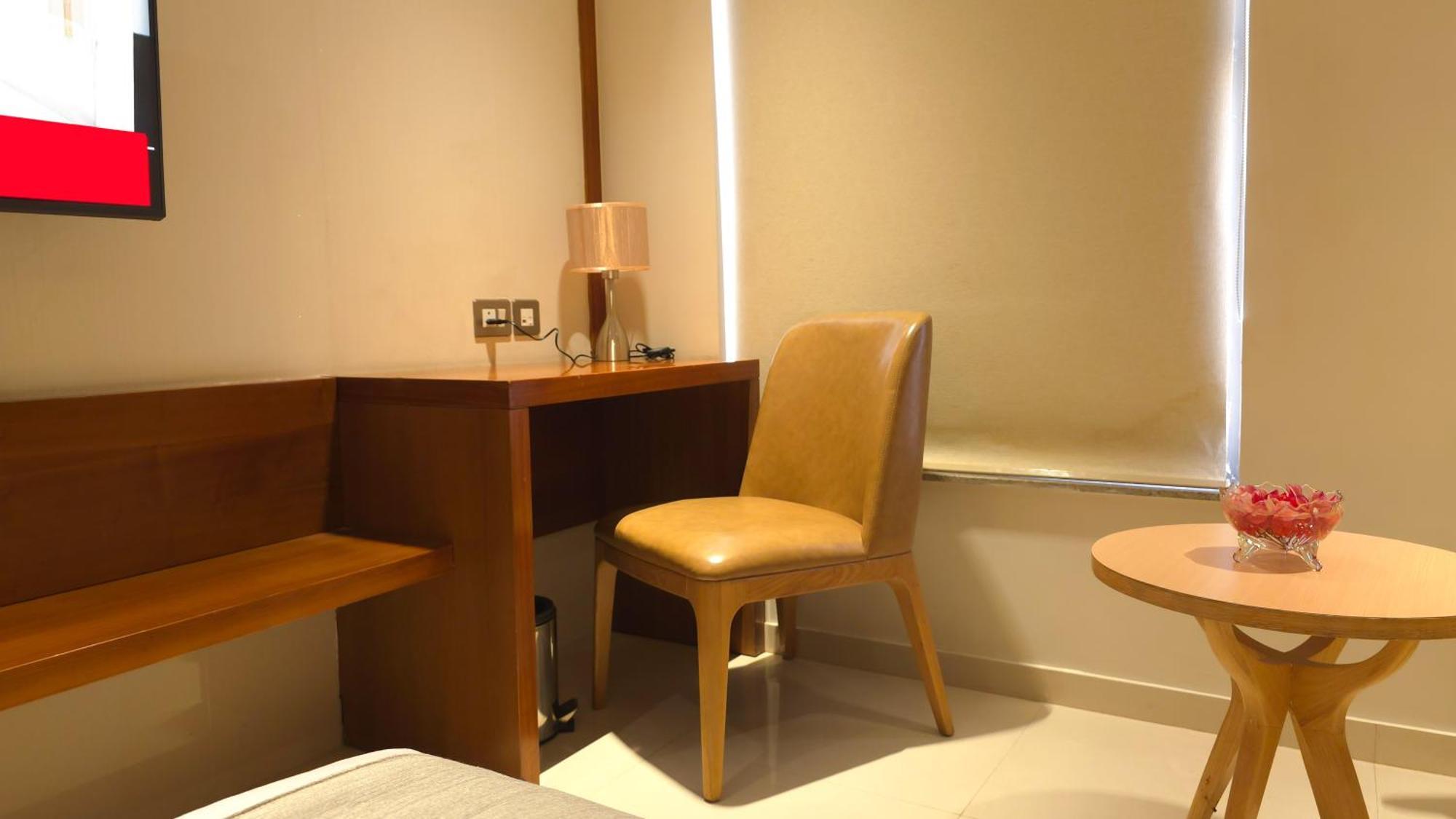 Morvee Hotels Durgapur Екстериор снимка